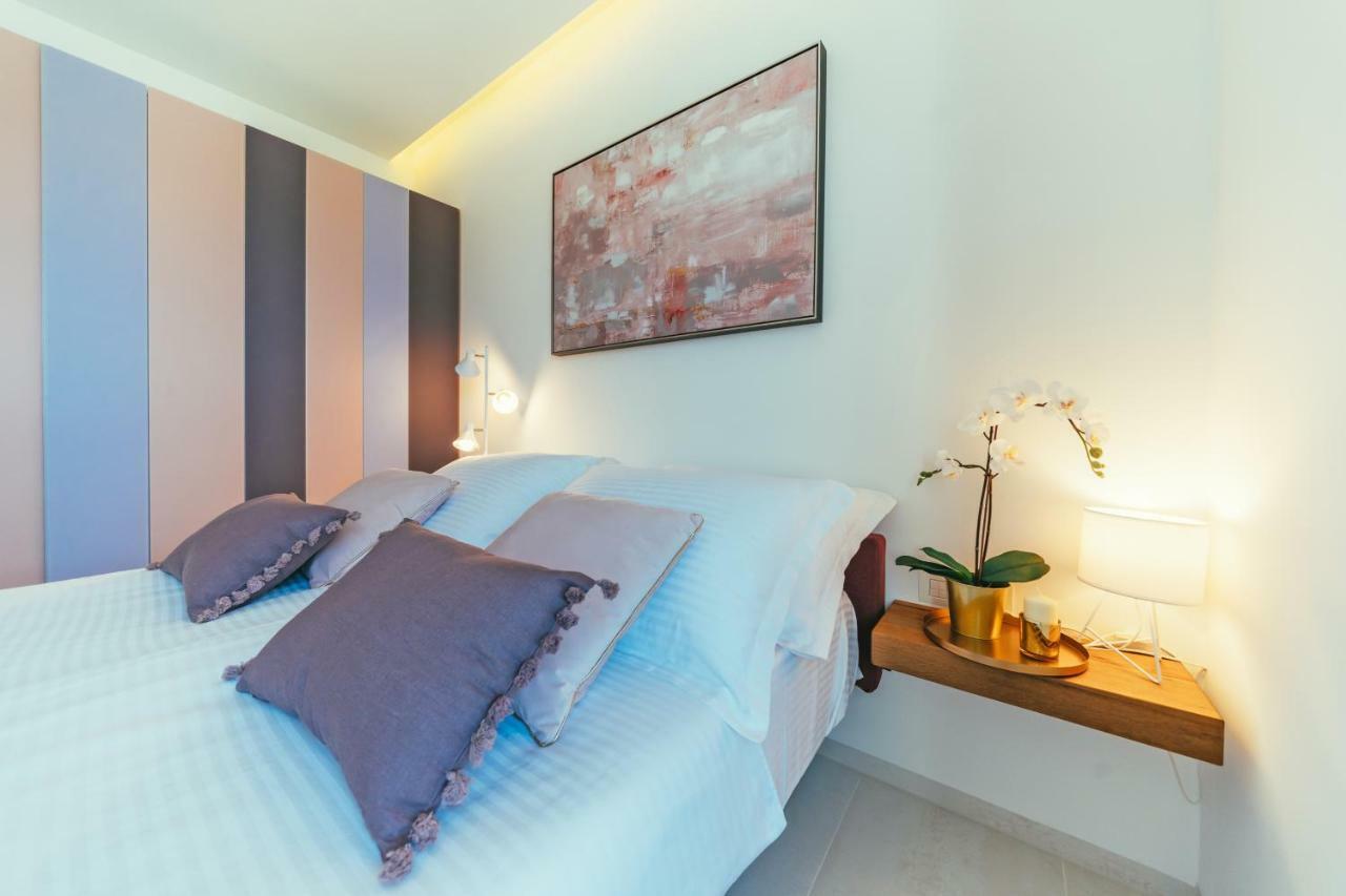 Unique Luxury Designers Apartment Right Next To The Beach Sukošan Exterior foto